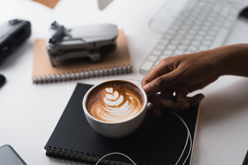 café au travail, que dit la loi